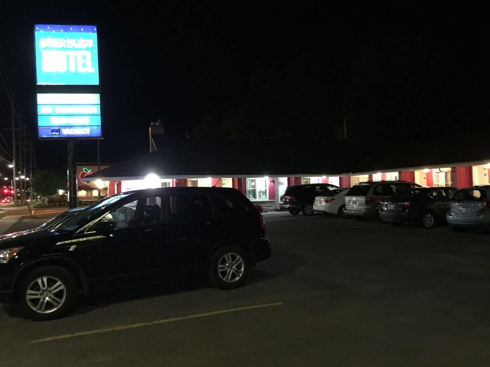 Stardust Motel Ottawa Exterior photo