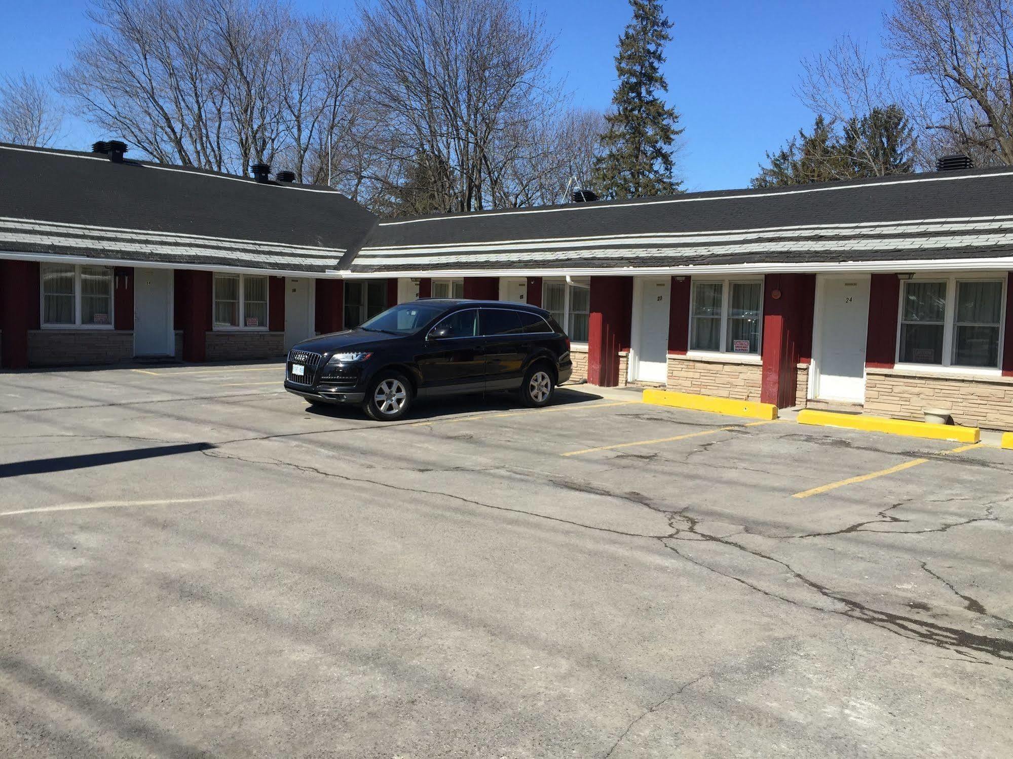 Stardust Motel Ottawa Exterior photo